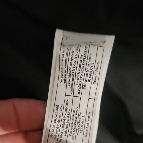 J. Crew Black Quilted Vest W Gold Hardware Size Medium - Picture 4 of 4